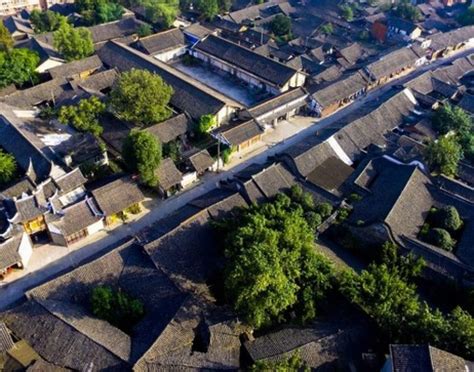 Xiaogan Chengxiang Ancient Village - Historical Charm and Tranquil Waterways!